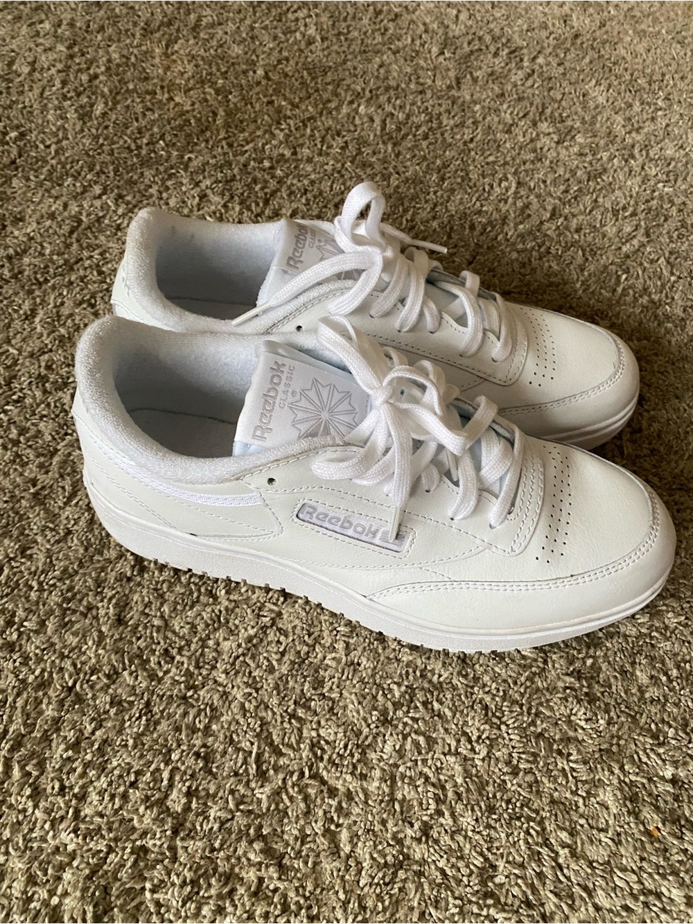 Reebok Women's Club C Double Shoes Size 9.5 - Picture 3 of 8
